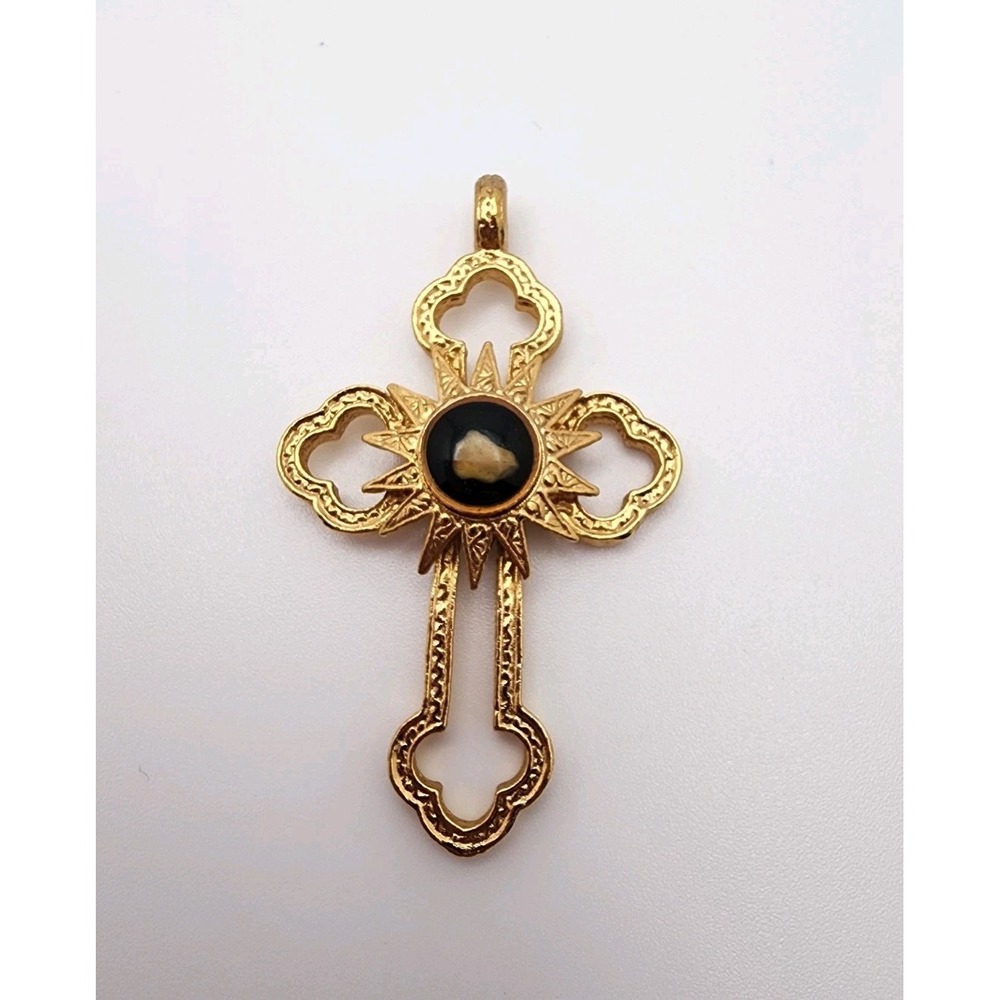 Vtg TMNS TM NS Nativity Holy Land Relic Stone Bethlehem Cross Pendant Medal